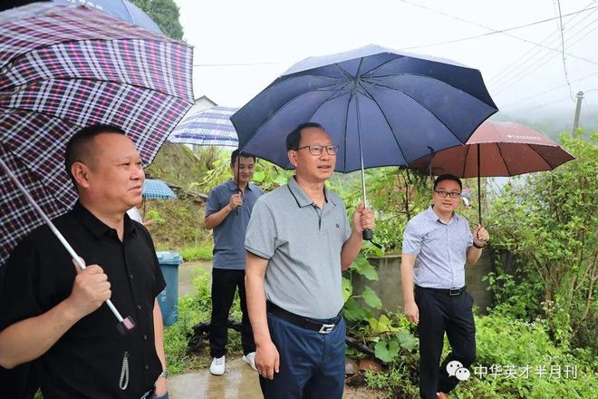 下载-3_副本.jpg 下载-3_副本.jpg